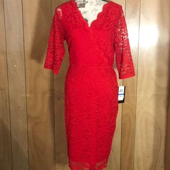 Thalia Sodi Dresses & Skirts - Lace red dress